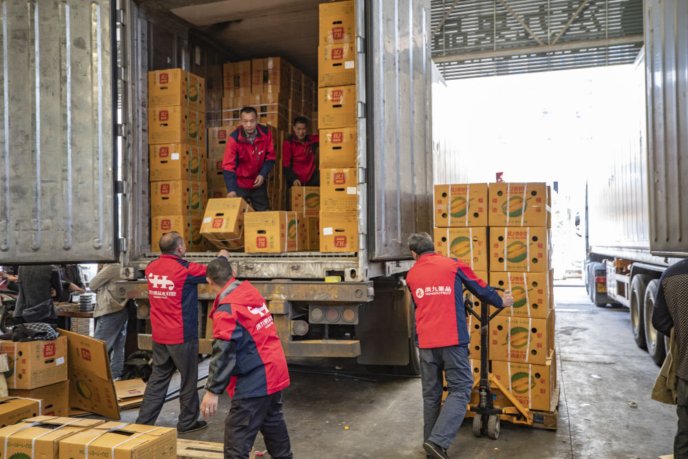 金融力量助推西部陆海新通道运输设备租赁服务“加速跑”